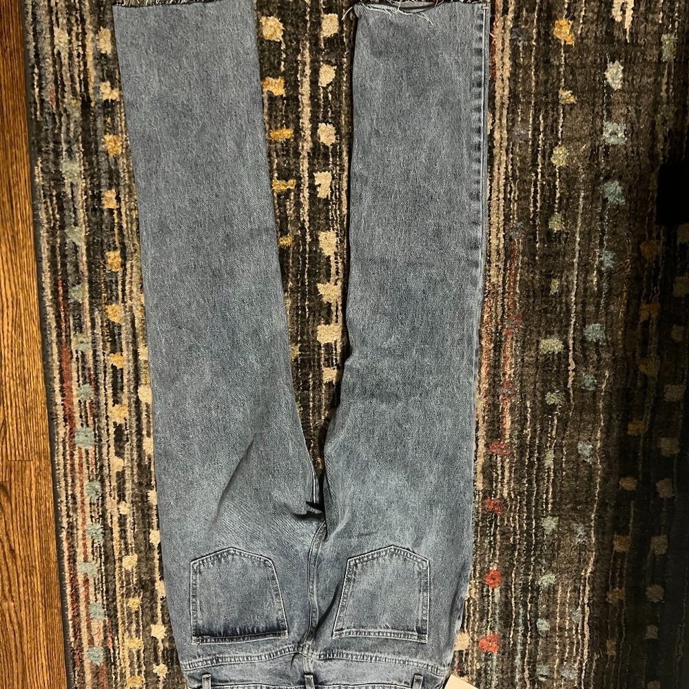 Size 28 Jeans- Never worn